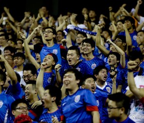 LOL官网-上海海港发布备战花絮，窗口期防线松动，欧联任务艰巨，高层口径保持一致的简单介绍