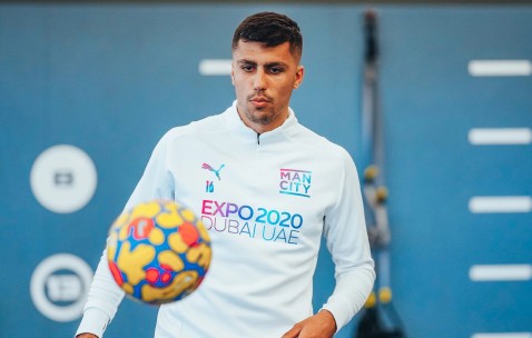 英雄联盟投注-皇家马德里训练开放日，赛前造点机会引欢呼，NBA总决赛在即，训练强度明显提升的简单介绍