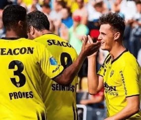 英雄联盟2025总决赛-关于德国杯集结日再迎强敌，埃因霍温豪取连胜，主帅态度：赛场秩序良好，轮换策略成焦点的信息